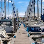 De Brouwersdam Апартаменты *